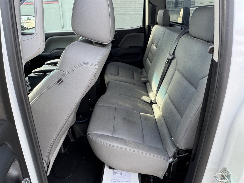 2018 Chevrolet Silverado 1500 - $17,595
