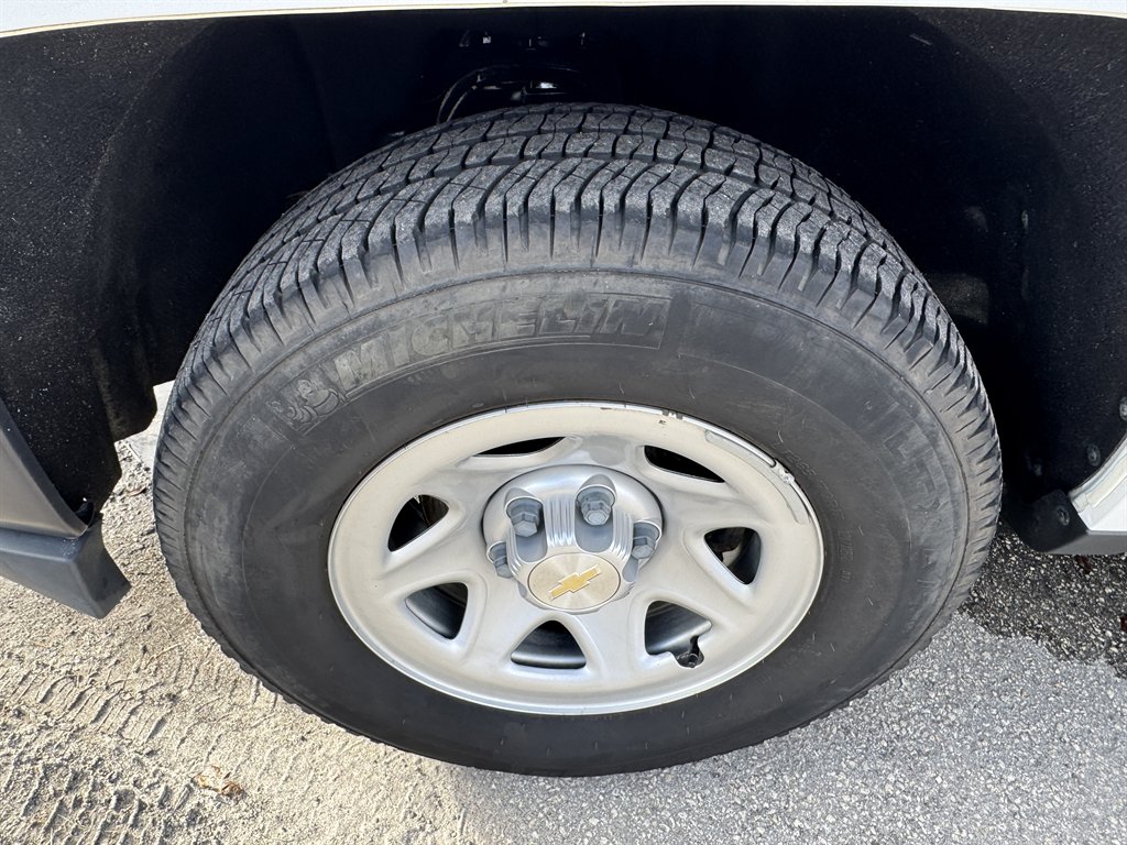 2018 Chevrolet Silverado 1500 - $17,595