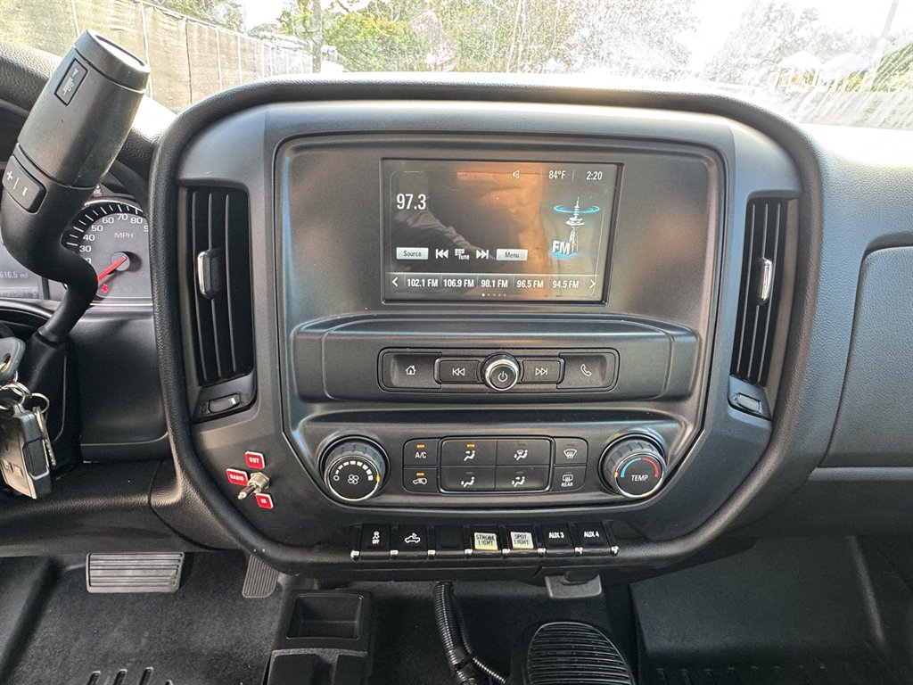 2018 Chevrolet Silverado 1500 - $17,595