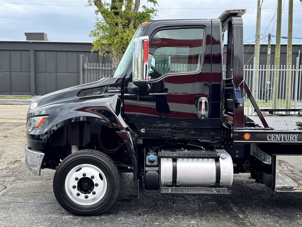 2023 International MV607 - $89,995