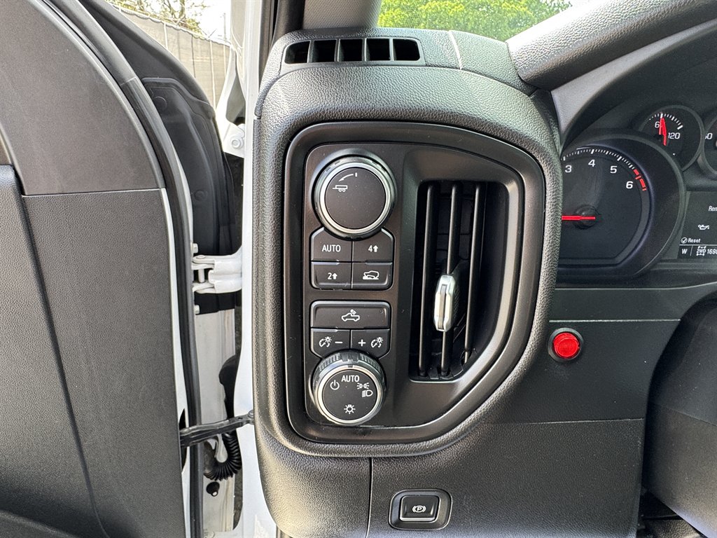 2019 Chevrolet Silverado 1500 - $16,995