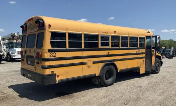2013 Blue Bird Bb Conventional - $13,995