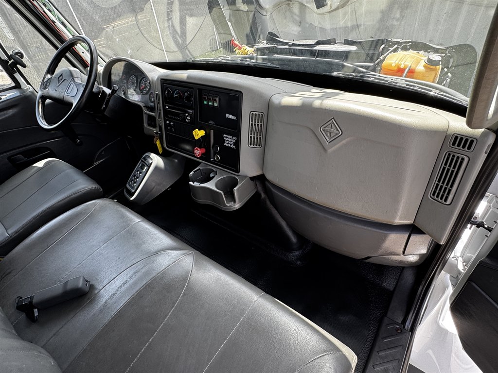 2017 International Sr515 - $59,995