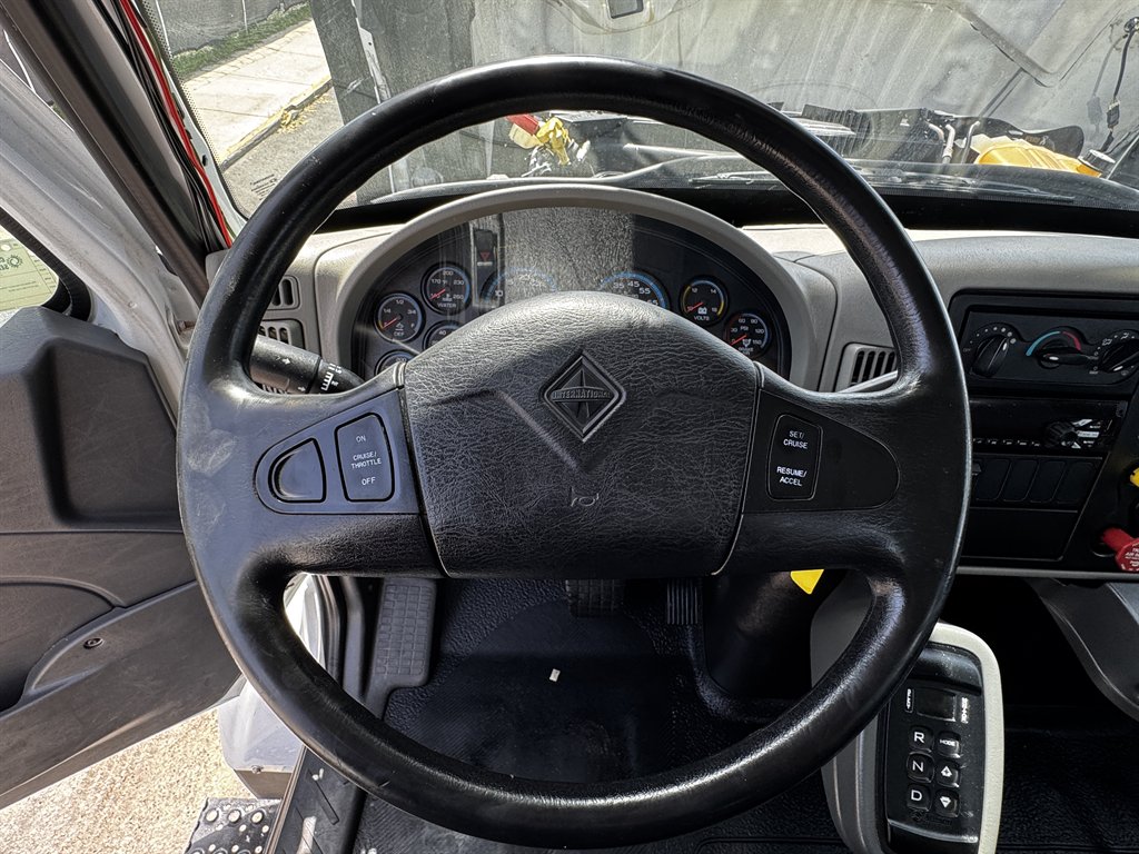 2017 International Sr515 - $59,995
