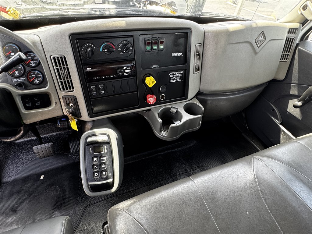 2017 International Sr515 - $59,995