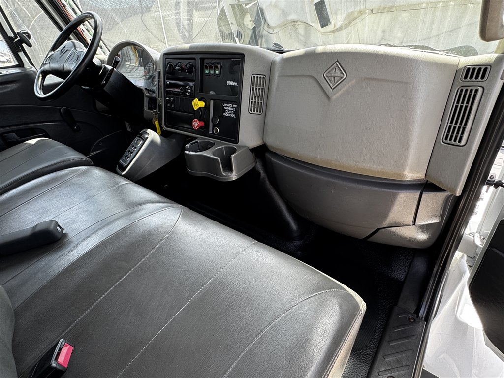2017 International Sr515 - $59,995