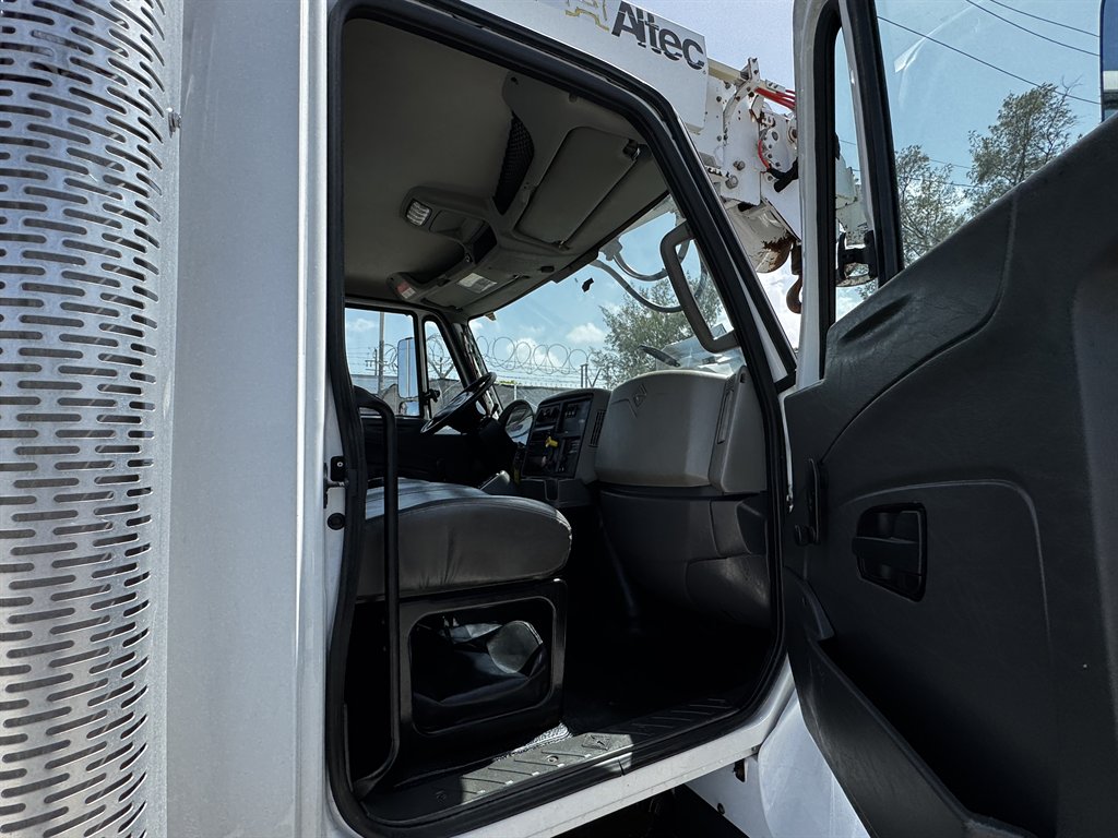 2017 International Sr515 - $59,995