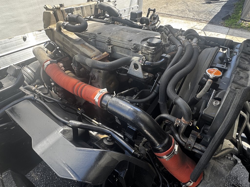 2019 Isuzu Nrr - $29,995