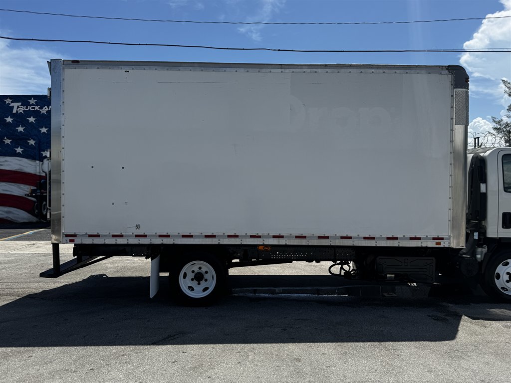 2019 Isuzu Nrr - $29,995
