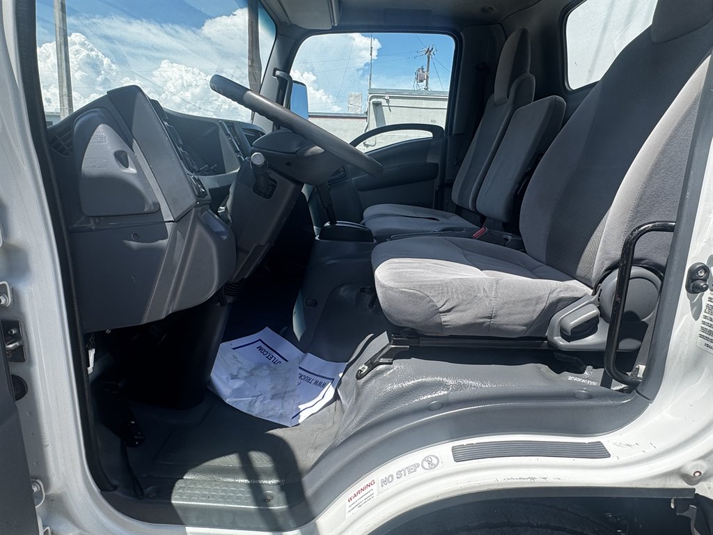 2019 Isuzu Nrr - $29,995