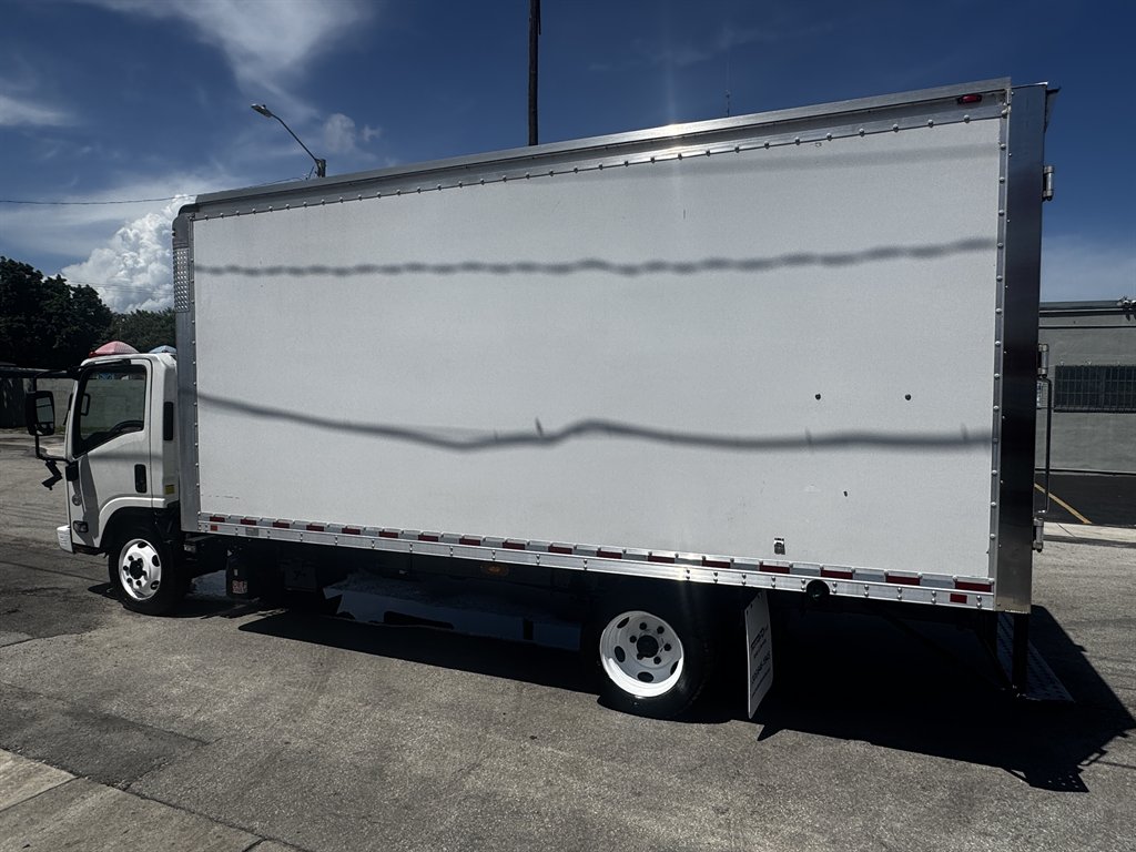 2019 Isuzu Nrr - $29,995