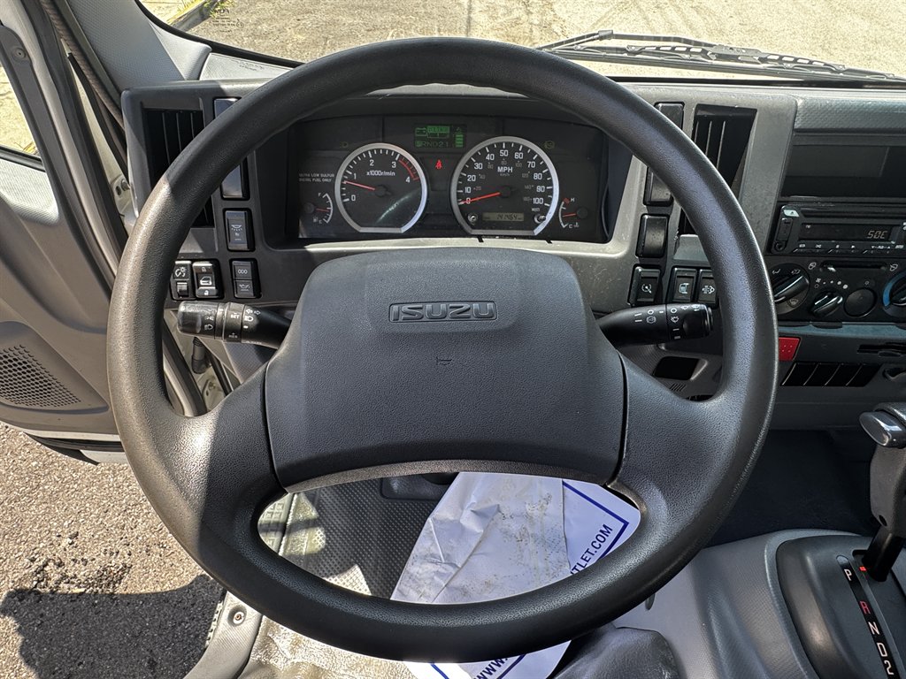 2019 Isuzu Nrr - $29,995