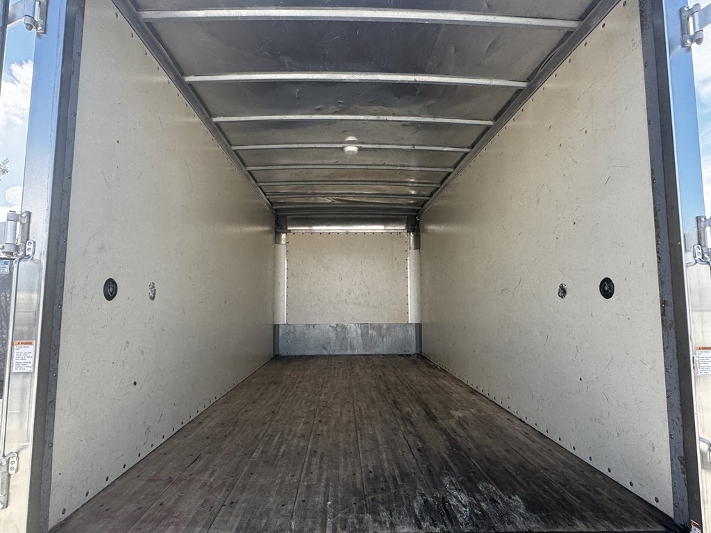 2019 Isuzu Nrr - $29,995