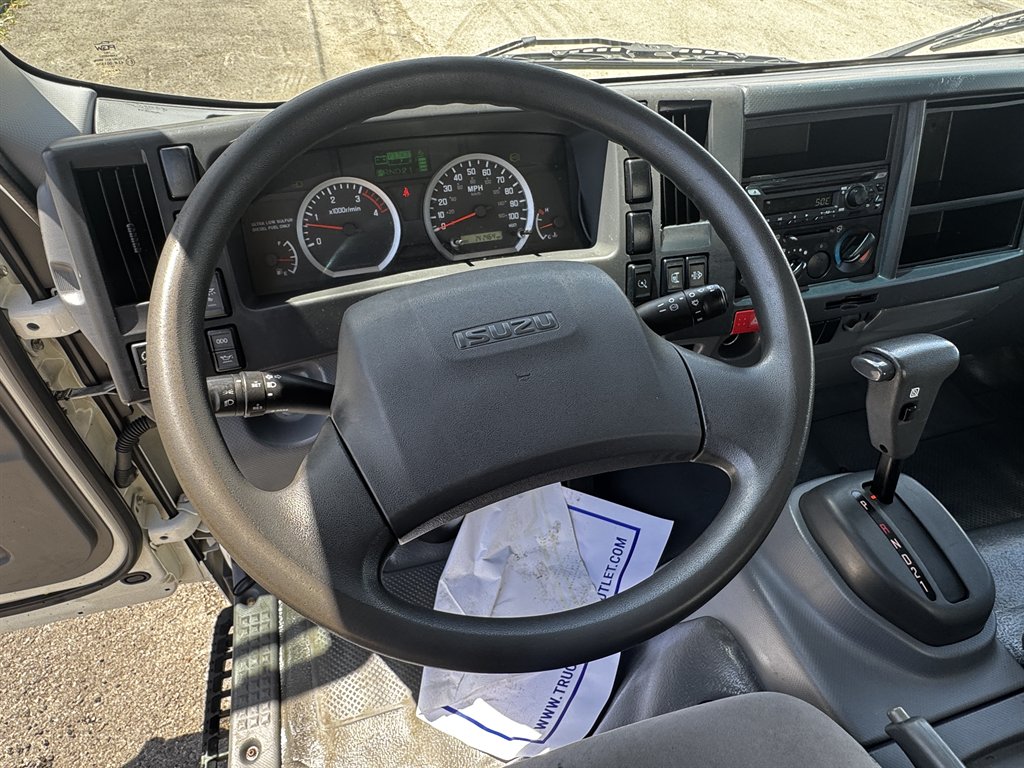 2019 Isuzu Nrr - $29,995