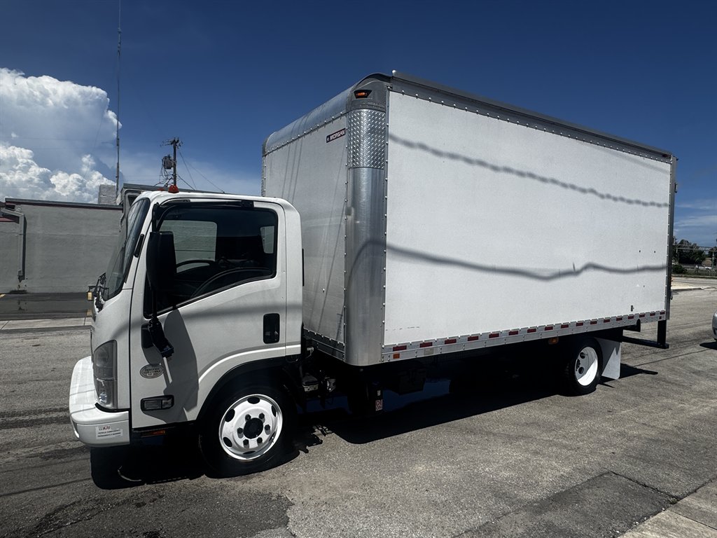 2019 Isuzu Nrr - $29,995