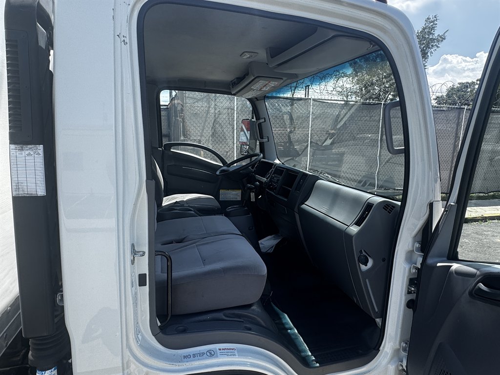2019 Isuzu Nrr - $29,995