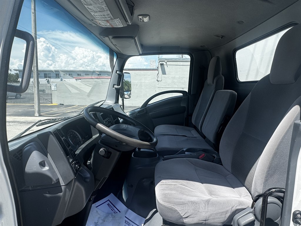 2019 Isuzu Nrr - $29,995