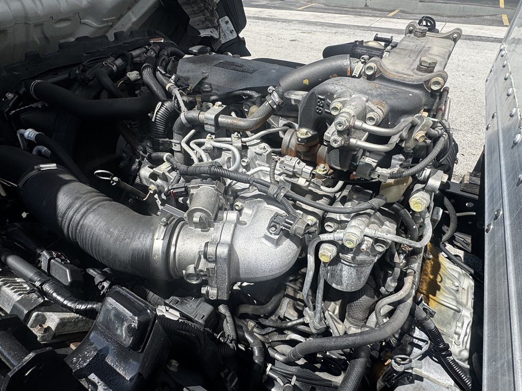 2019 Isuzu Nrr - $29,995