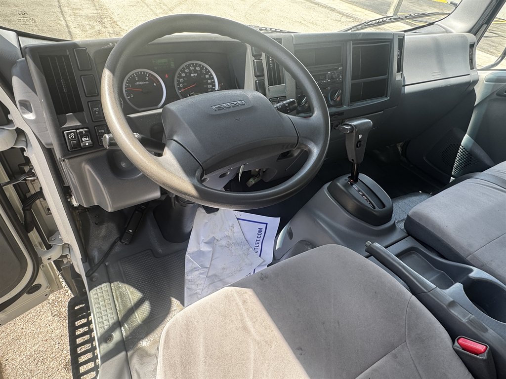 2019 Isuzu Nrr - $29,995