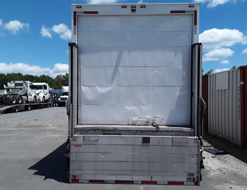 2019 Isuzu NRR - $33,995