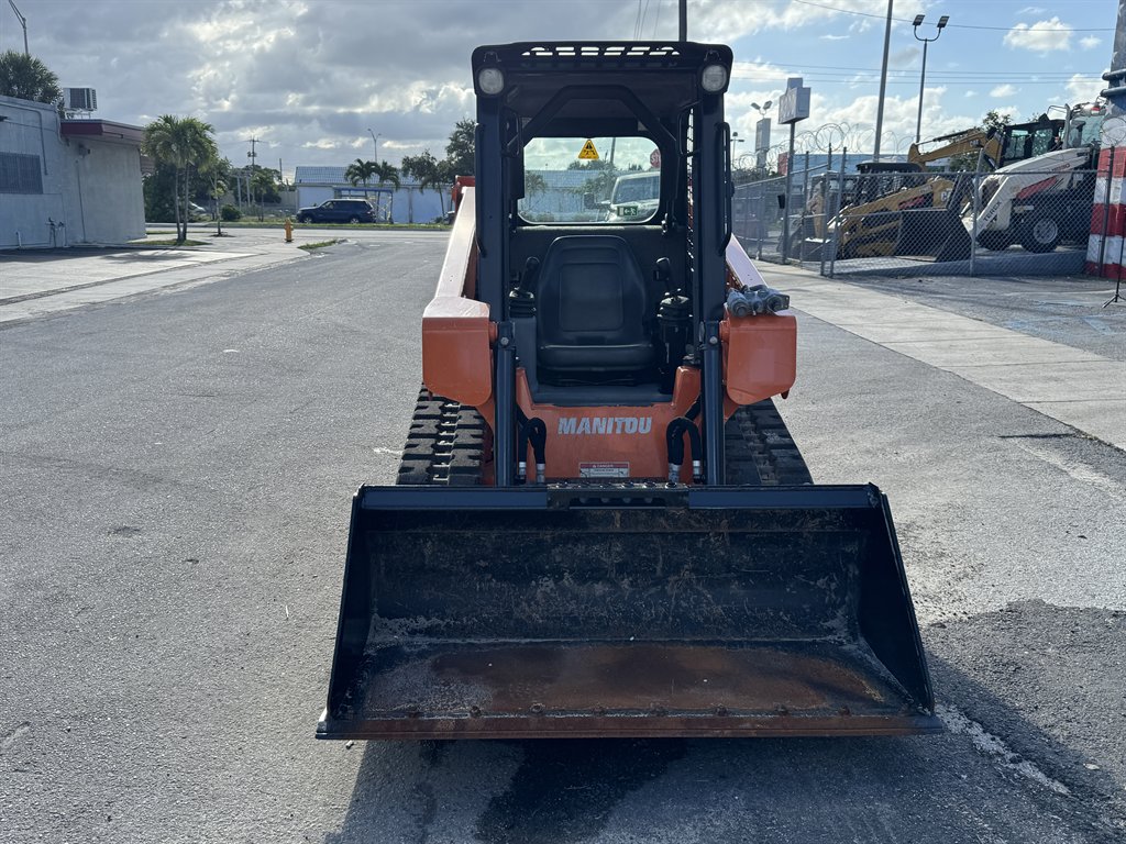 2022 Manitou 1350rt - $27,995