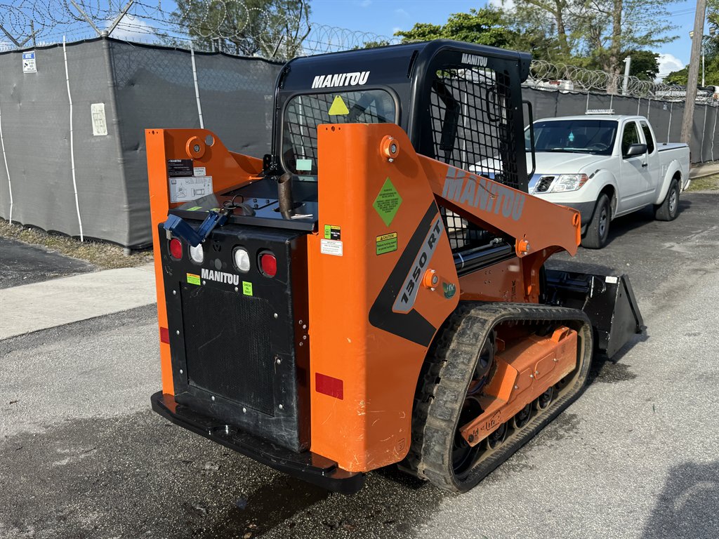 2022 Manitou 1350rt - $27,995