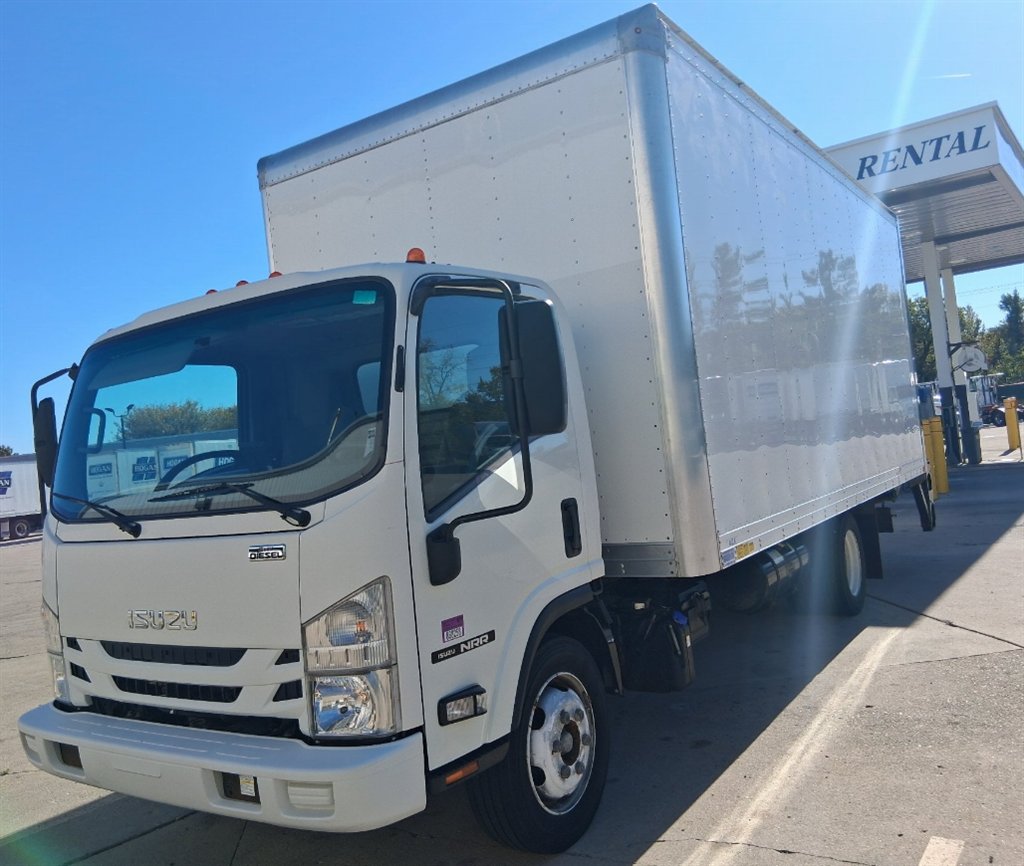2019 Isuzu Nrr - $31,995