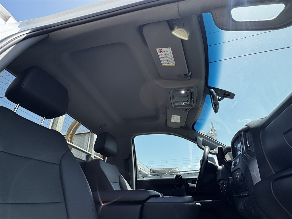 2022 Chevrolet Silverado Hd - $31,995