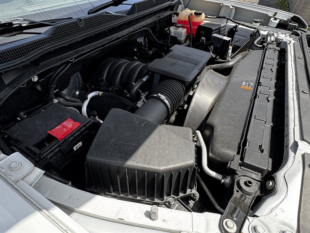 2022 Chevrolet Silverado Hd - $31,995