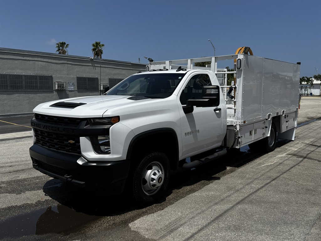2022 Chevrolet Silverado Hd - $31,995