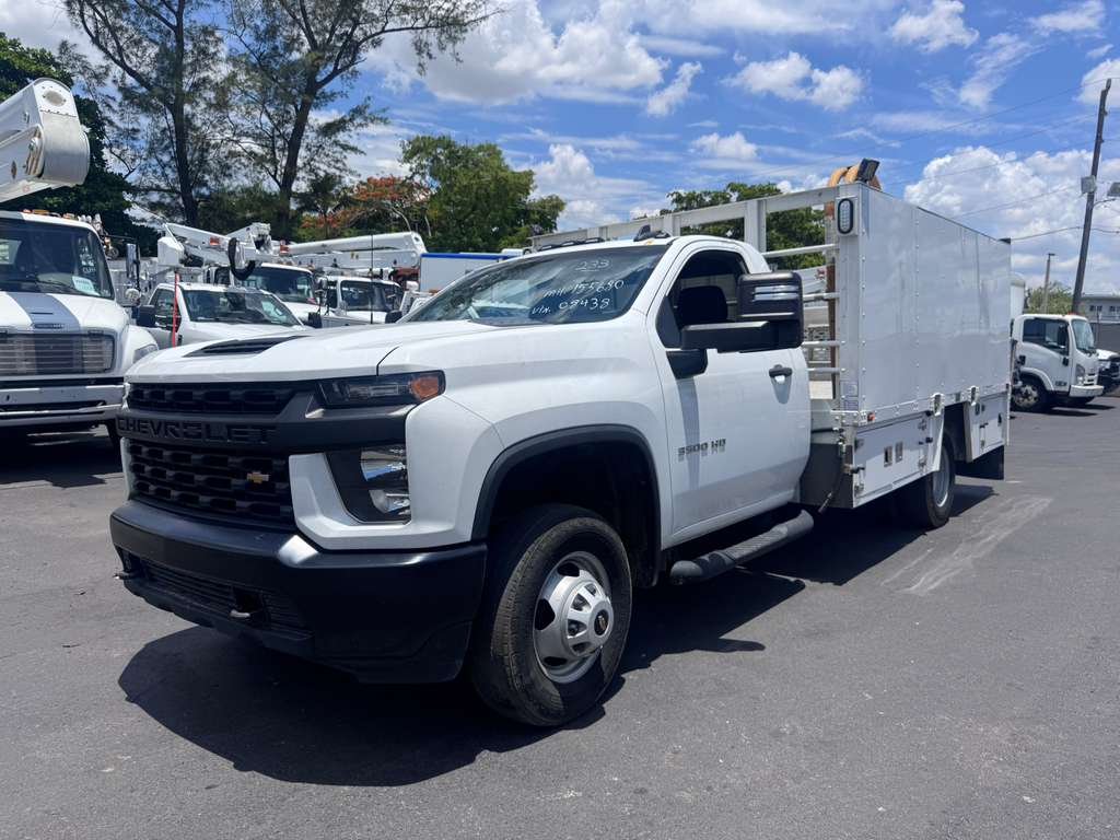2022 Chevrolet Silverado Hd - $31,995