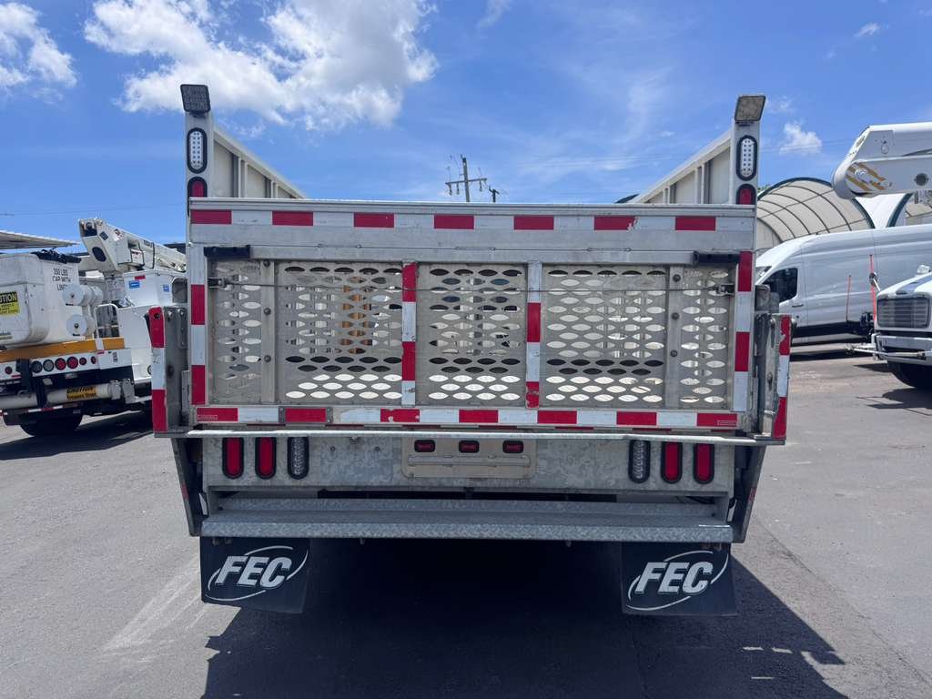 2022 Chevrolet Silverado Hd - $31,995