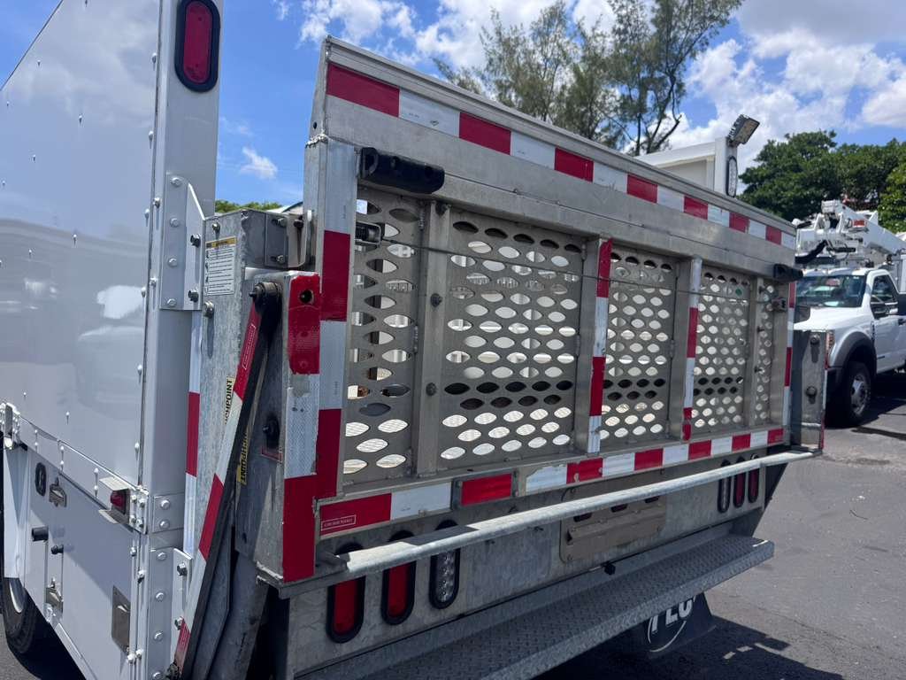 2022 Chevrolet Silverado Hd - $31,995
