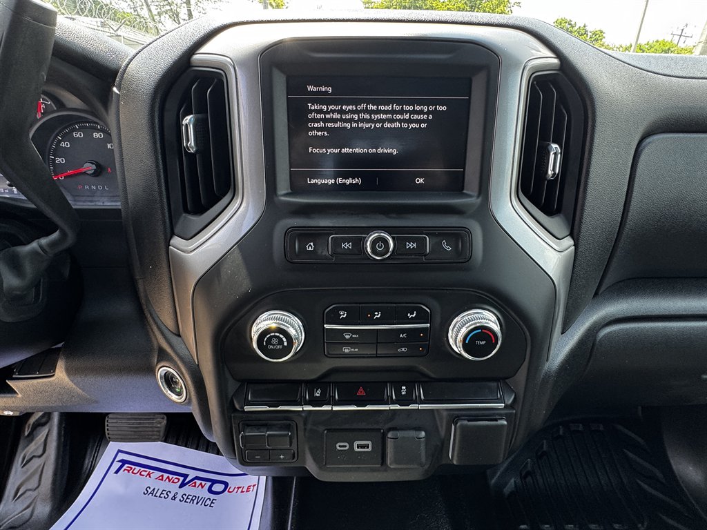 2024 GMC Sierra Hd - $37,995