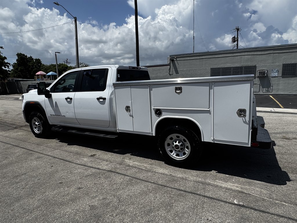 2024 GMC Sierra Hd - $37,995