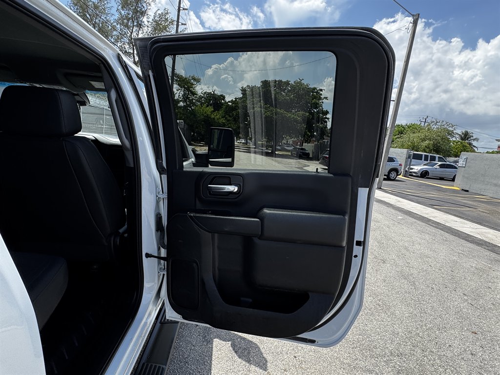 2024 GMC Sierra Hd - $37,995