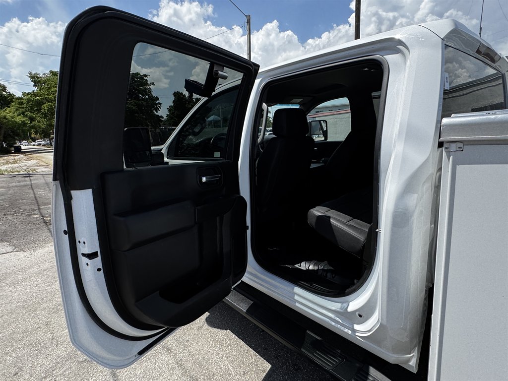 2024 GMC Sierra Hd - $37,995
