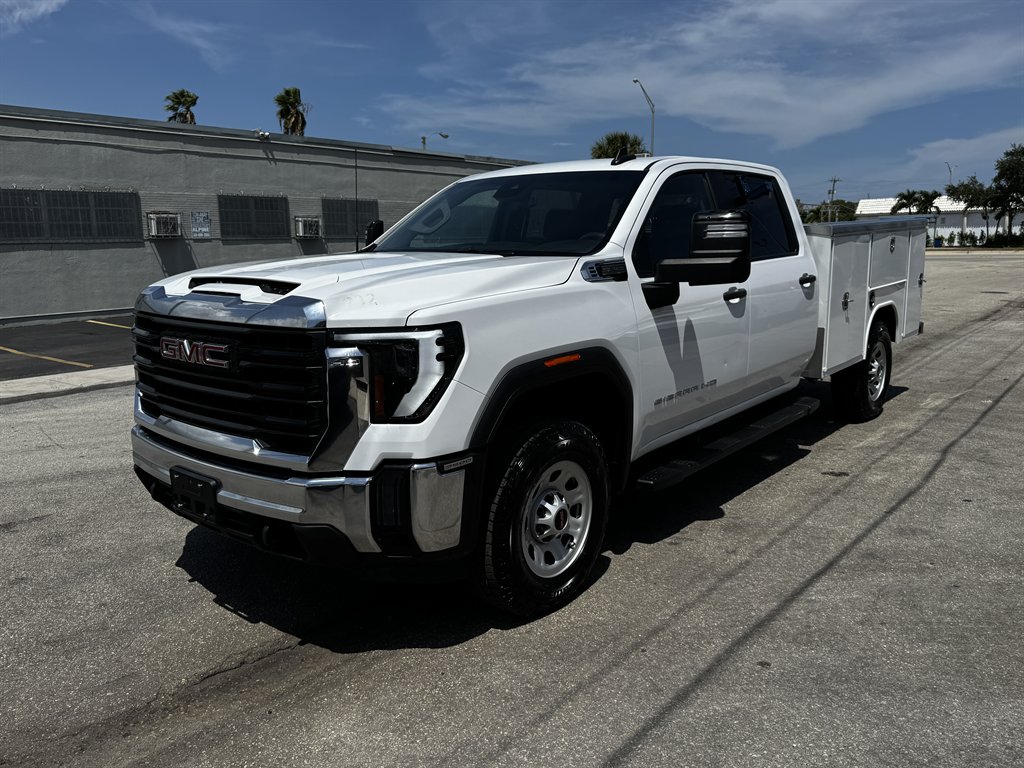 2024 GMC Sierra Hd - $37,995
