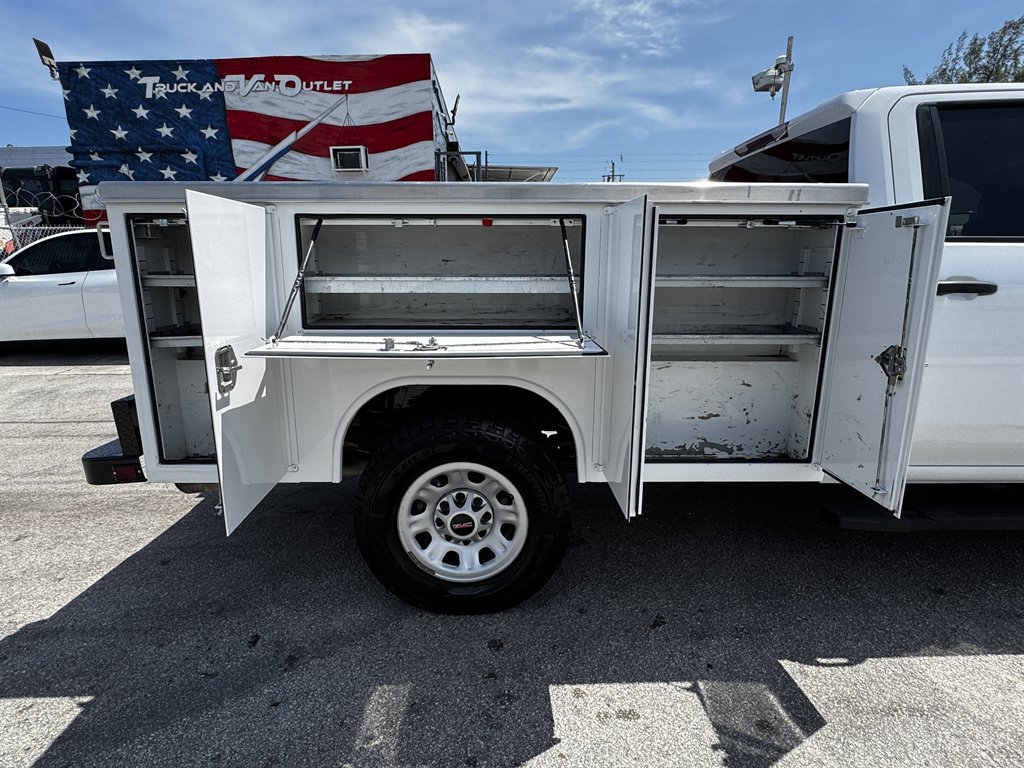 2024 GMC Sierra Hd - $37,995