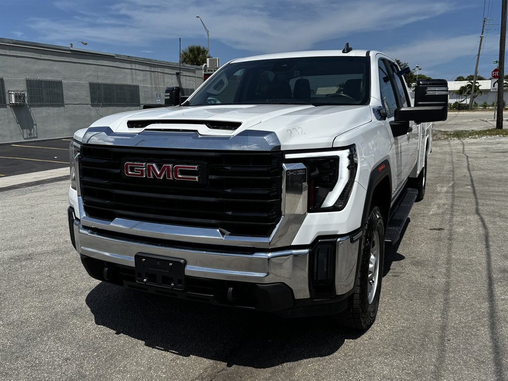 2024 GMC Sierra Hd - $37,995