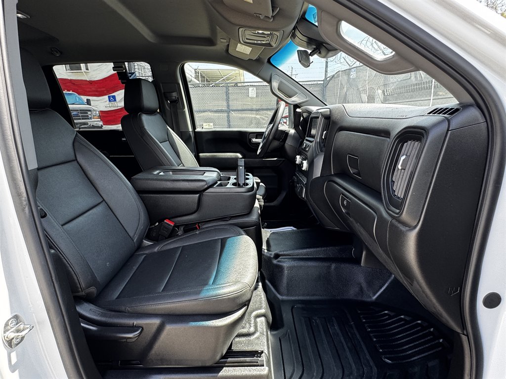 2024 GMC Sierra Hd - $37,995