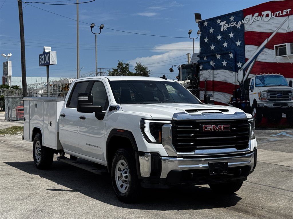 2024 GMC Sierra Hd - $37,995