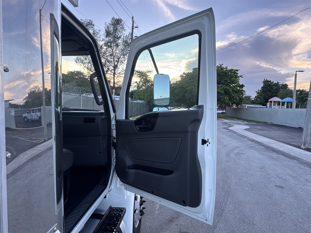 2019 International Mv607 - $39,995