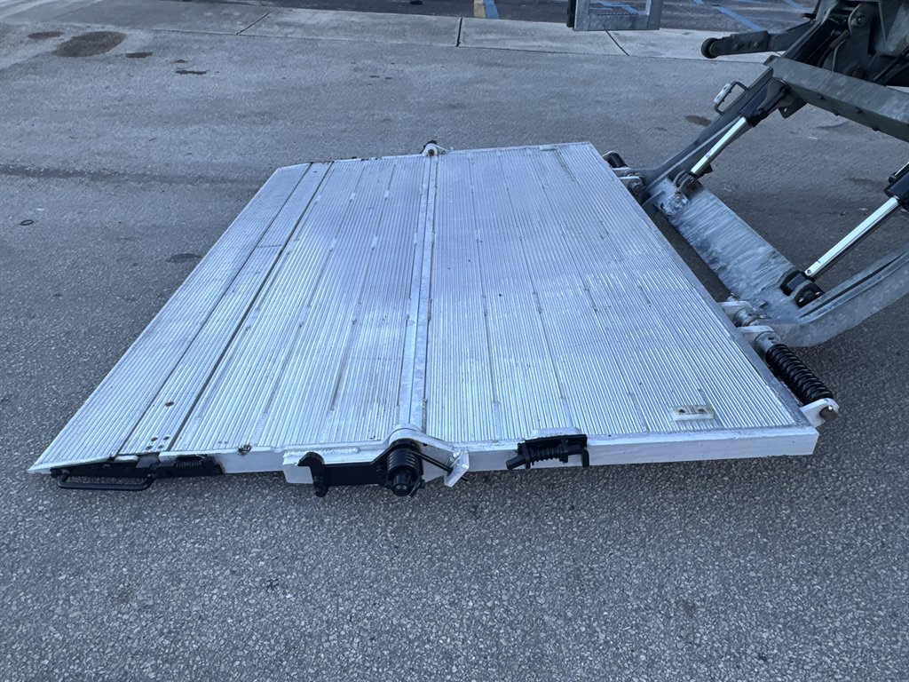 2019 International Mv607 - $39,995