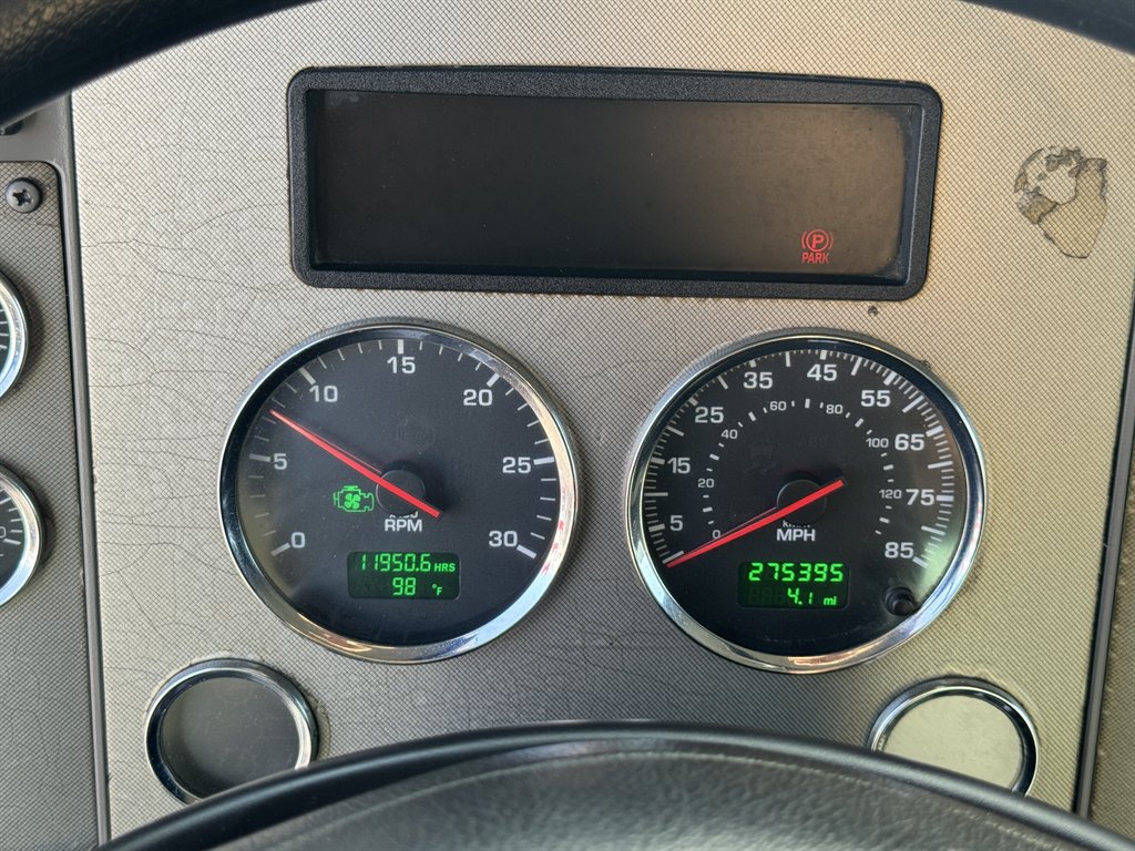 2020 Kenworth T370 - $31,995