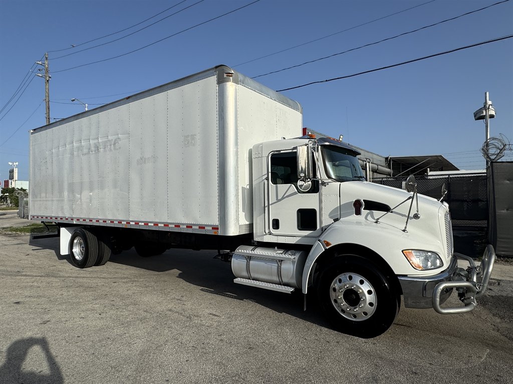 2020 Kenworth T370 - $31,995