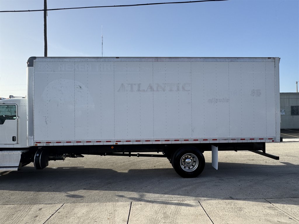 2020 Kenworth T370 - $31,995