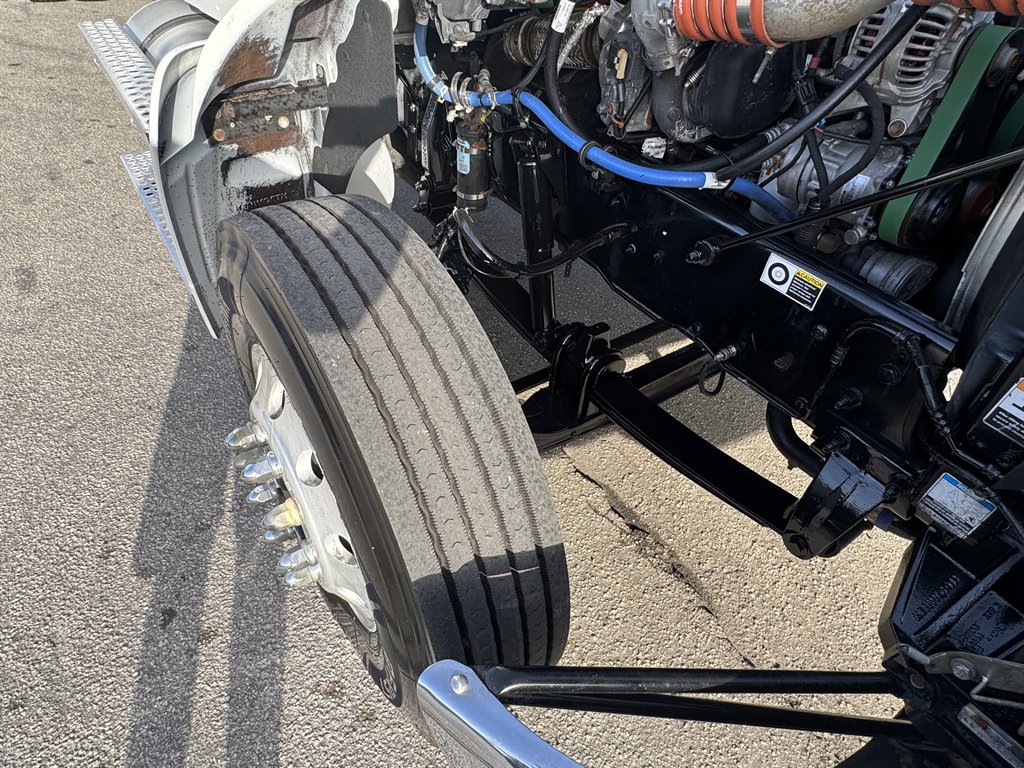 2020 Kenworth T370 - $31,995