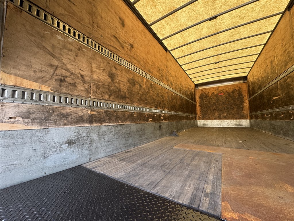 2020 Kenworth T370 - $31,995