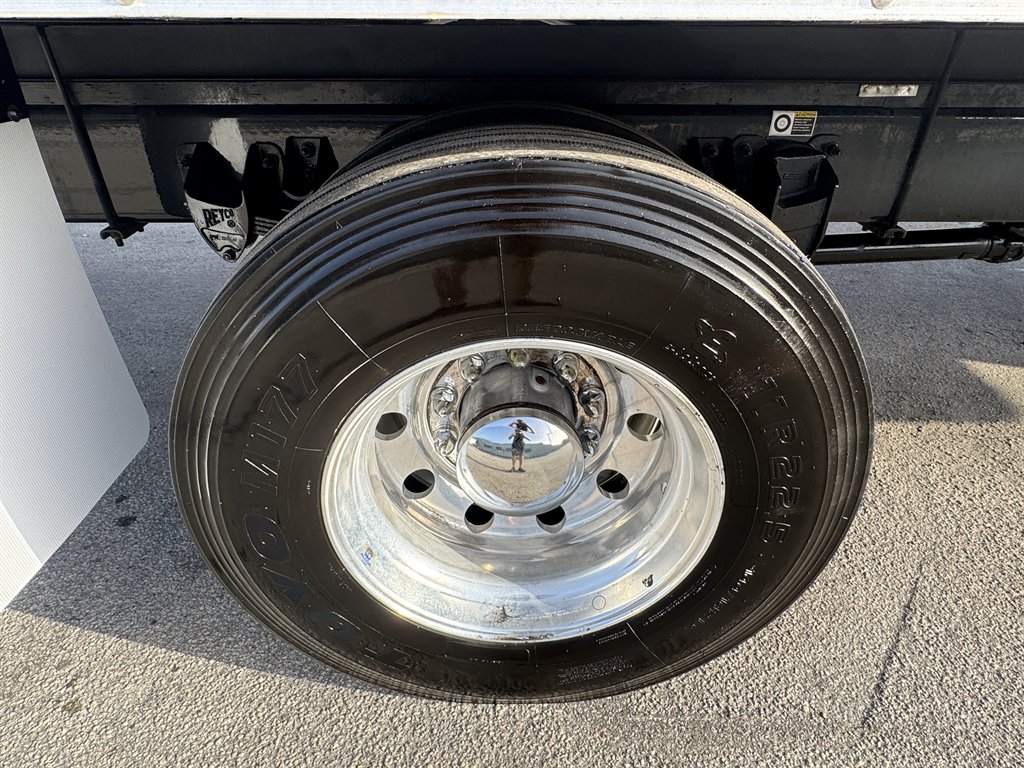 2020 Kenworth T370 - $31,995